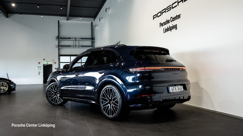 Bild 5 av Porsche Cayenne E-Hybrid Black Edition