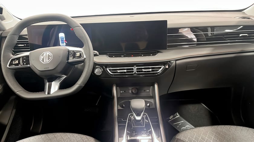 Bild 4 av MG HS PHEV