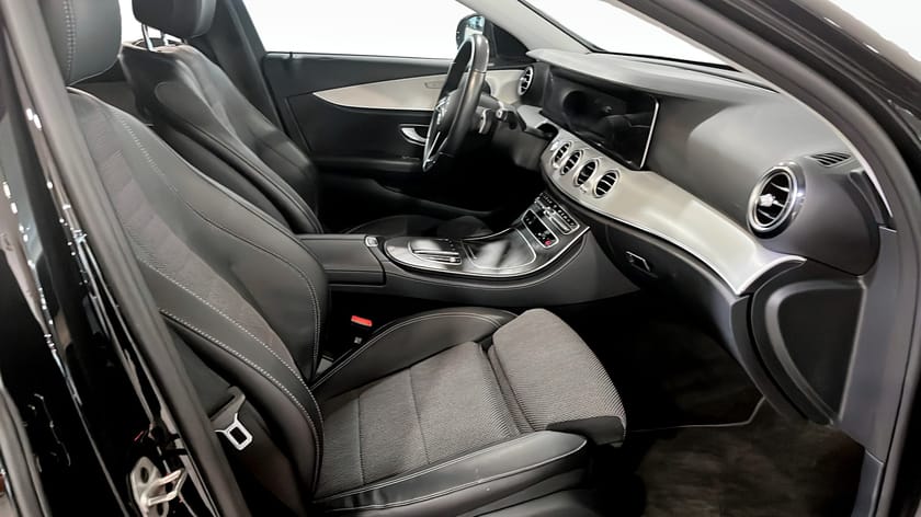 Bild 3 av Mercedes-Benz E 300 T de 4MATIC 306HK KAMERA DRAG VÄRMARE
