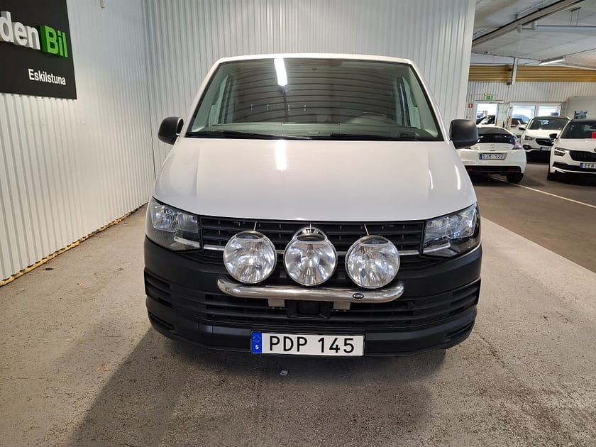 Bild 2 av Volkswagen Transporter T28 2.0 TDI BMT Euro 6 Drag Extraljus Låga mil
