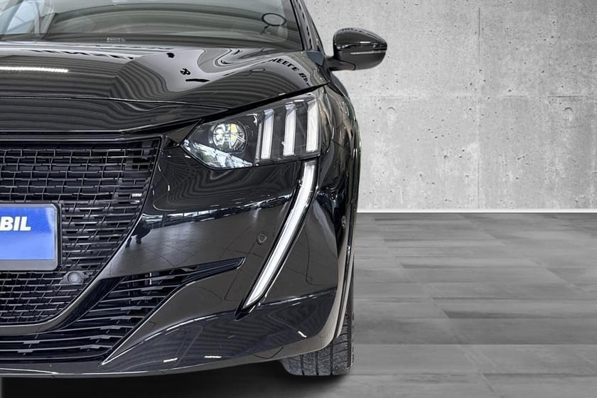 Bilde 4 av Peugeot e-208 GT | ADAPTIVE CRUISE | NAVIGASJON | Ryggekamera