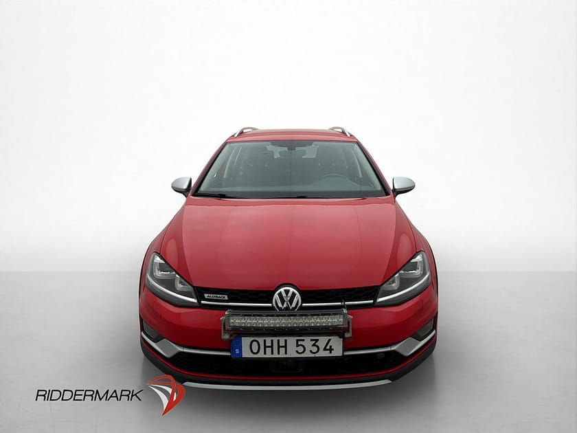 Bild 2 av Volkswagen Golf Alltrack 1.8 TSI 4M CarPlay LED-Ramp Drag