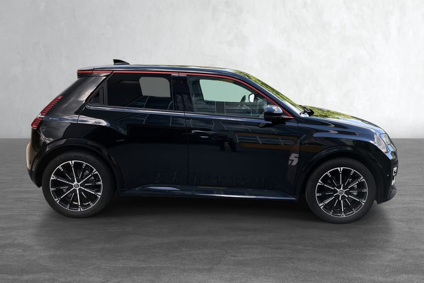 Bilde 4 av Renault 5 E-Tech Norges feteste lille elbil - R5, et ikon gjenoppstår !