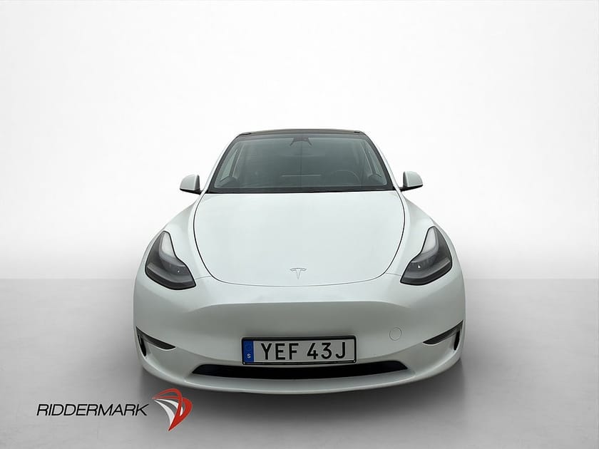 Bild 3 av Tesla Model Y Performance AWD Autopilot Pano Rattvärme MOMS