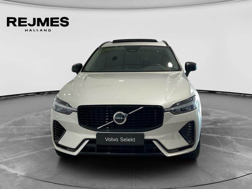 Bild 3 av Volvo XC60 Recharge T6 Plus Dark