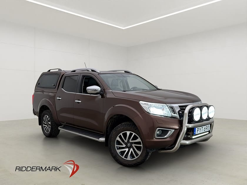 Bild 1 av Nissan Navara Dubbelhytt Tekna 2.3 4WD Dragkrok Diff Taklucka Kåpa Moms