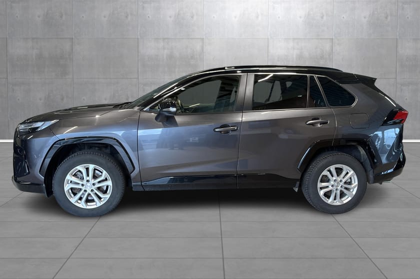 Bilde 2 av Toyota RAV4 Hybrid AWD-i 2.5 Style AWD Hybrid, 6.25% Rentekamp. med 35% EK