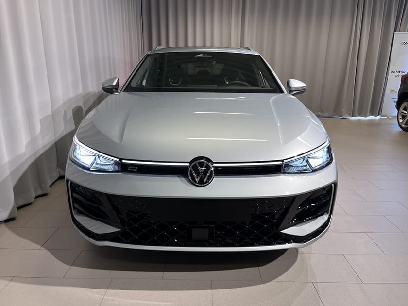 Bild 2 av Volkswagen Passat Variant eHybrid