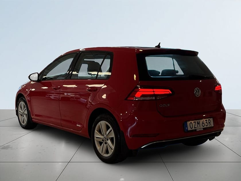 Bild 5 av Volkswagen Golf 5-dörrar 1.6 TDI Base Mvärme Bkamera Drag CarPlay S&V