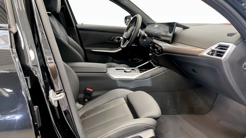 Bild 3 av BMW 320d xDrive Touring M Sport Kupévärmare Comfort HiFi