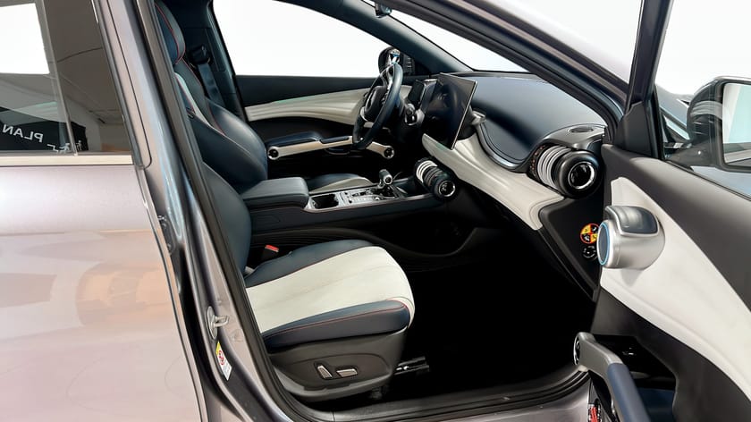 Bild 3 av BYD Atto 3 Extended Range DESIGN PANORAMA 360 kamera Carplay 3,95% RÄNTEKAMPANJ