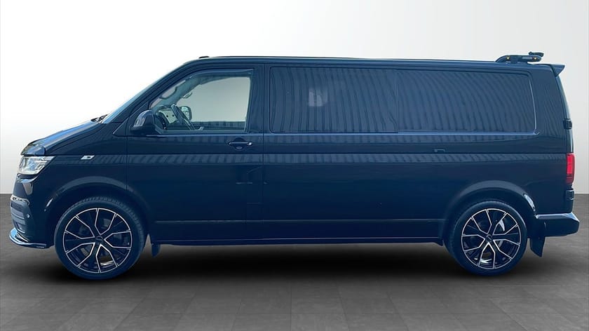 Bild 2 av Volkswagen Transporter Kombi T6.1 lång hjulbas 5-sits 204hk