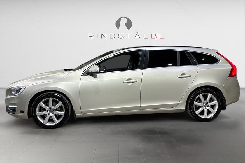 Bild 4 av Volvo V60 D3 150 HK MOMENTUM D-VÄRM DRAG PDC VOC NAVI 0.37L/MIL