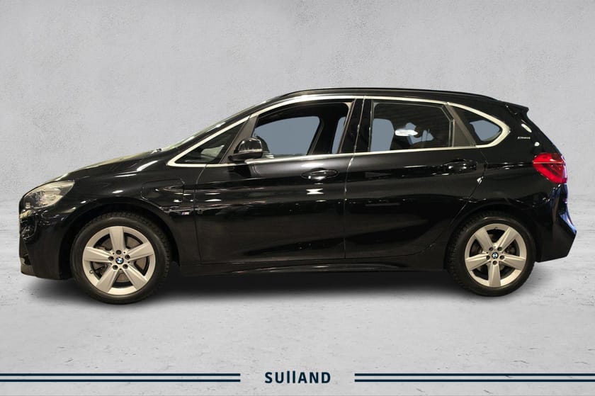 Bilde 2 av BMW 225xe Active Tourer ActiveTourer,M-Sport,Skinn,Comfort access,Ryggek