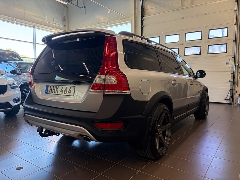 Bild 4 av Volvo XC70 D4 AWD Geartronic Classic, Momentum Ny kamrem /kamera