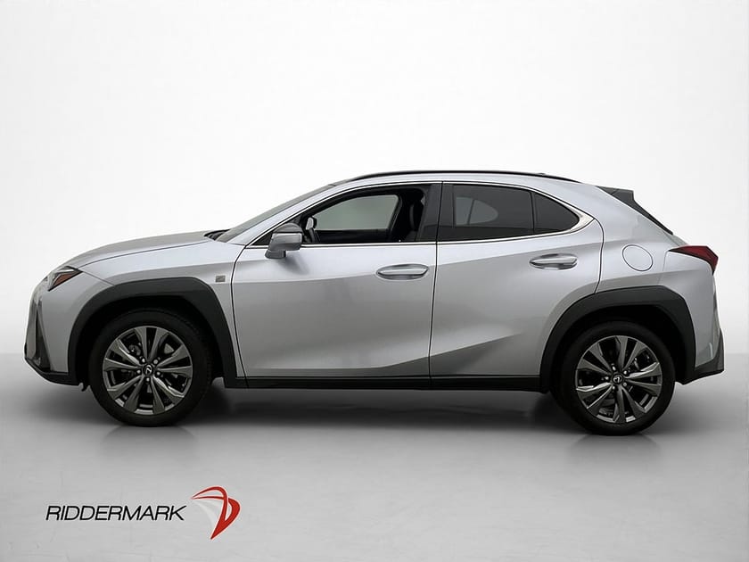 Bild 4 av Lexus UX 250h 184hk F Sport Kamera Skinn Rattvärme Navi Drag