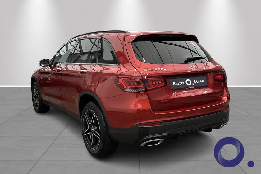 Bilde 3 av Mercedes-Benz GLC 300 e 4MATIC AMG Line