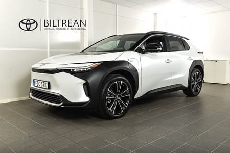 Toyota bZ4X 71.4 kWh AWD Executive Drag 20" JBL Pano