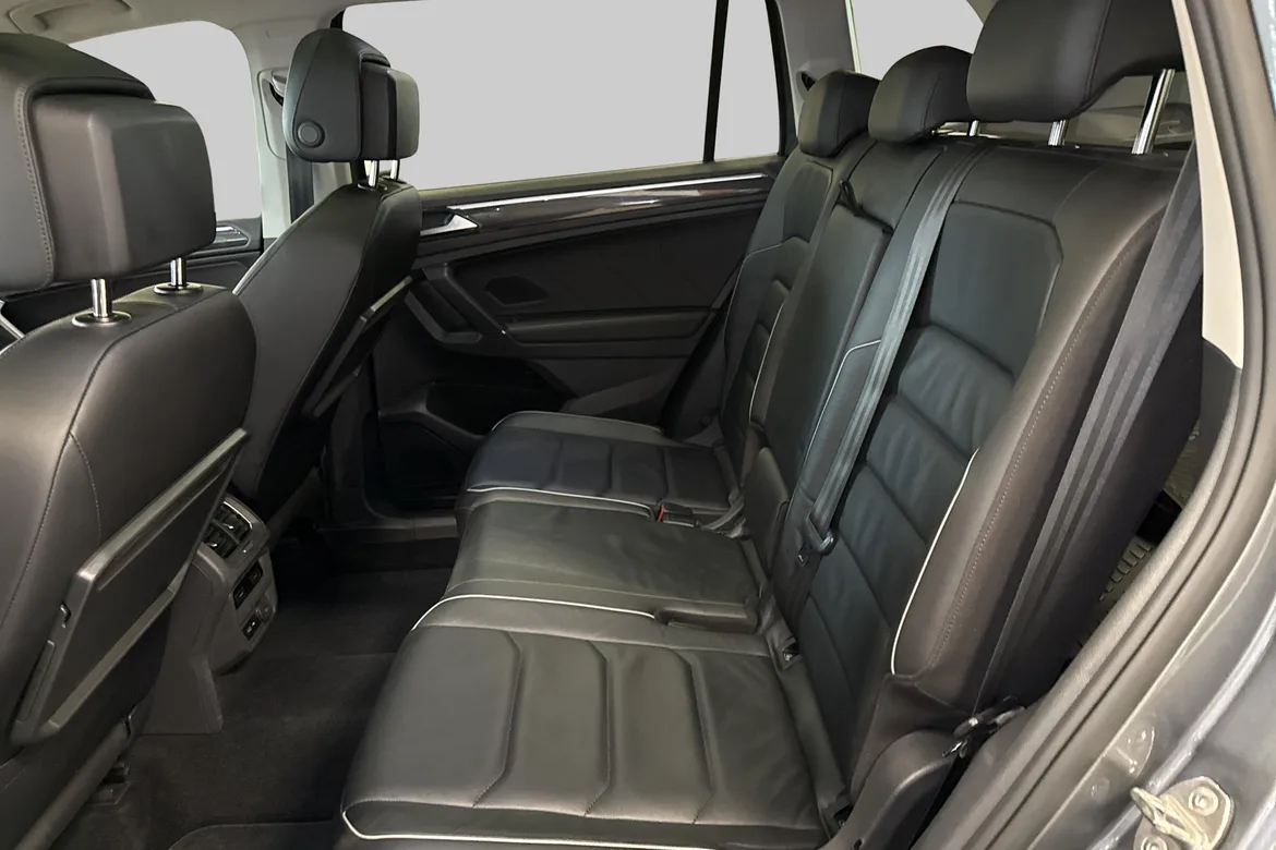 picture of a car