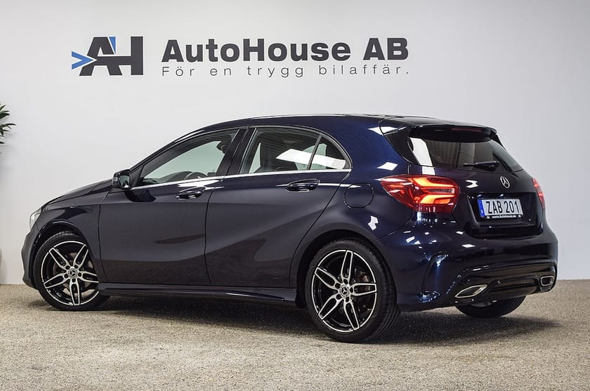 Bild 2 av Mercedes-Benz A 180 AMG CarPlay Backkamera LED Garanti 4,99% Ränta
