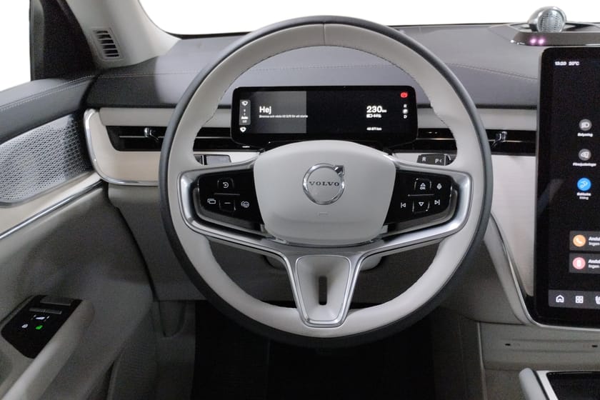 Bild 4 av Volvo EX90 Twin Motor Performance 7-seater Ultra 7sätes/Bowers&Wilkins/Dragkrok/22 tum