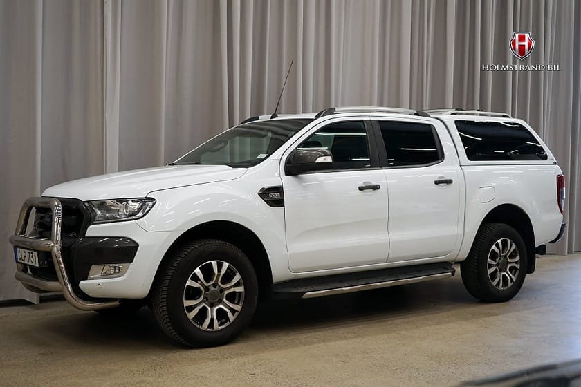 Bild 3 av Ford Ranger Dubbelhytt 3.2 TDCi 4x4 Wildtrak Drag P-värme Moms