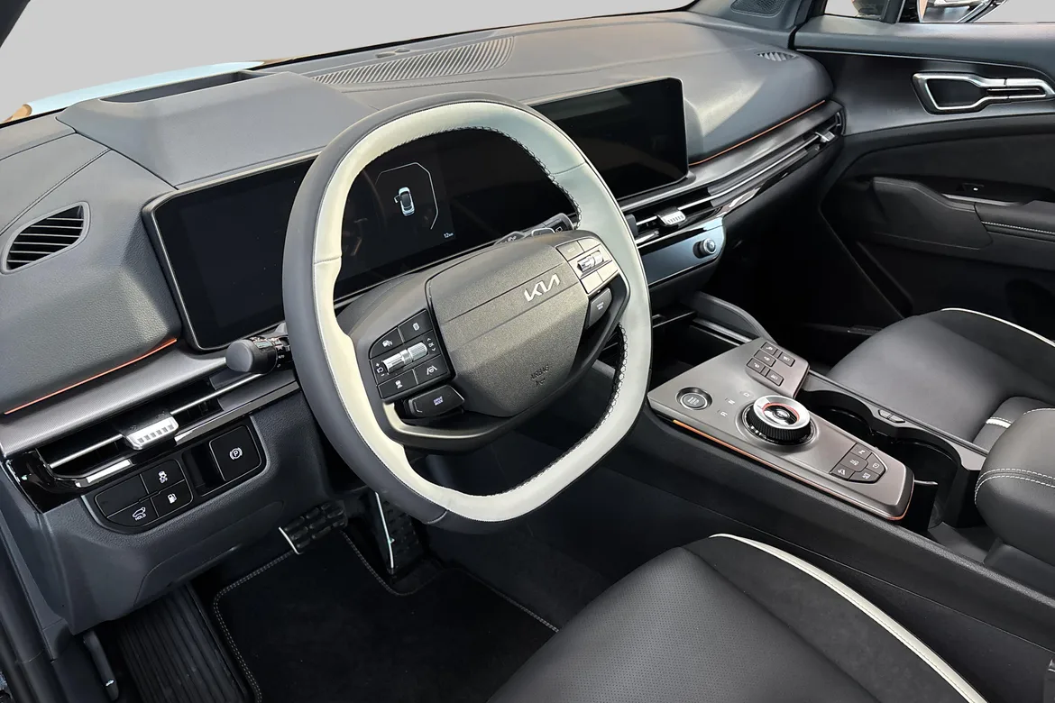 picture of a car