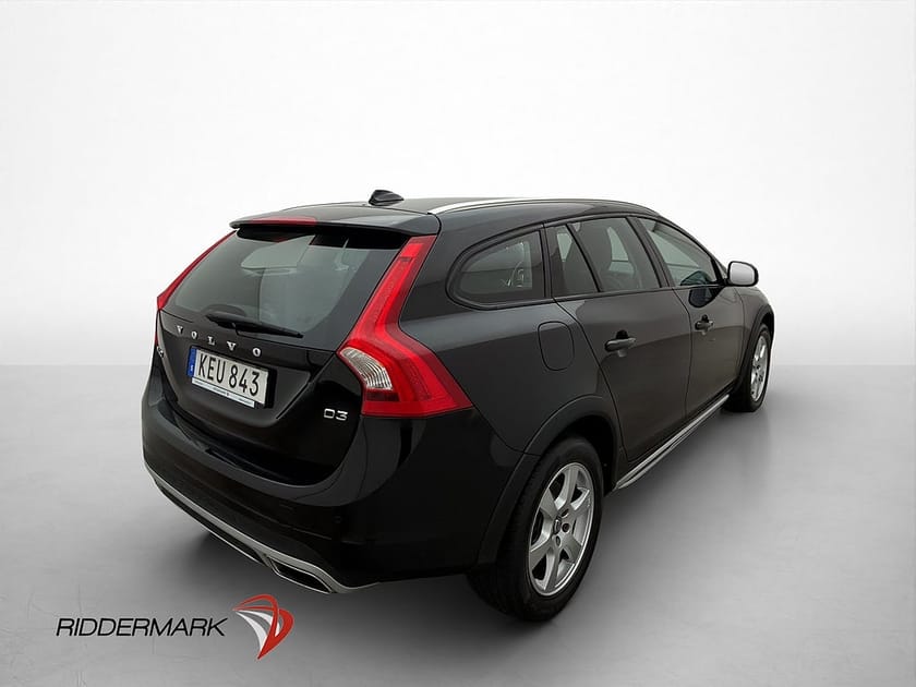 Bild 4 av Volvo V60 Cross Country D3 Momentum VOC D-Värmare Halvskinn