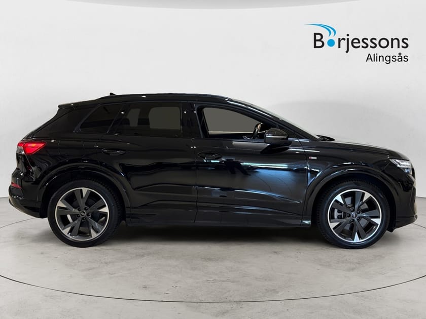 Bild 2 av Audi Q4 50 e-tron quattro 299hk S-Line Drag/Matrix/360°/Sonos