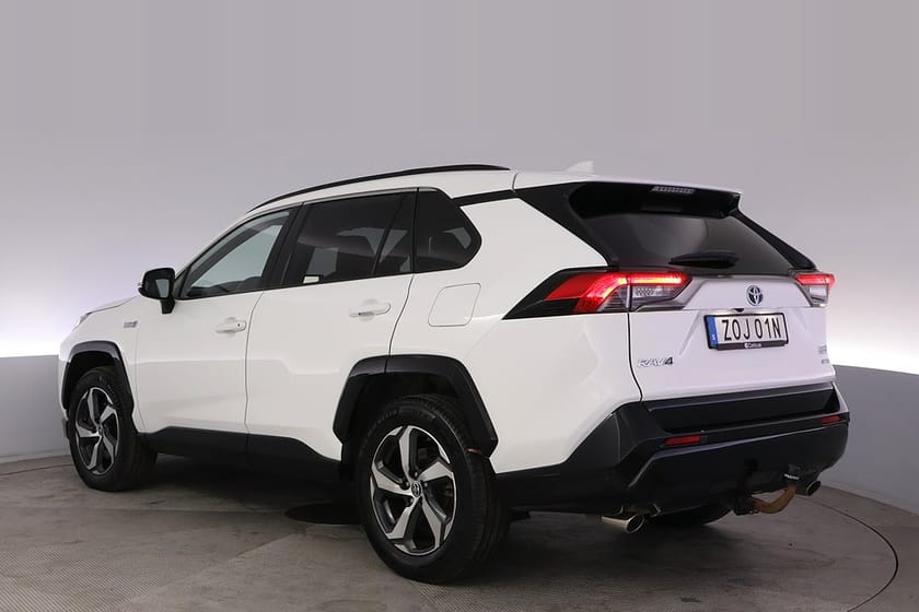 Bild 4 av Toyota RAV4 Plug-in Hybrid X-Edition Kamera BSM Drag Elstol