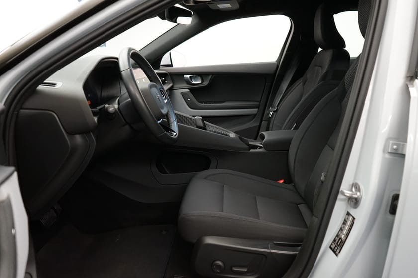 Bild 4 av Polestar 2 Standard Range Single Motor 69kWh, Navigation, Dragkrok
