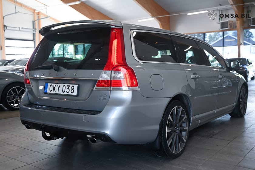 Bild 4 av Volvo V70 D5 AWD Summum Taklucka BLIS Adapt Farth NYBES 215hk