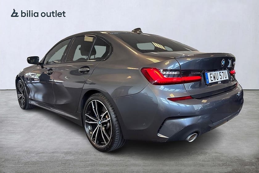 Bild 4 av BMW 330e xDrive Sedan M Sport 292hk Drag Värmare Kamera CarPlay