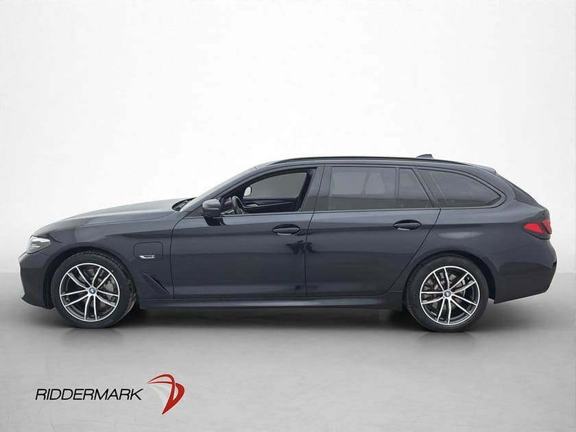 Bild 4 av BMW 530e xDrive Touring 292hk M-Sport HiFi Drag Navi Kamera