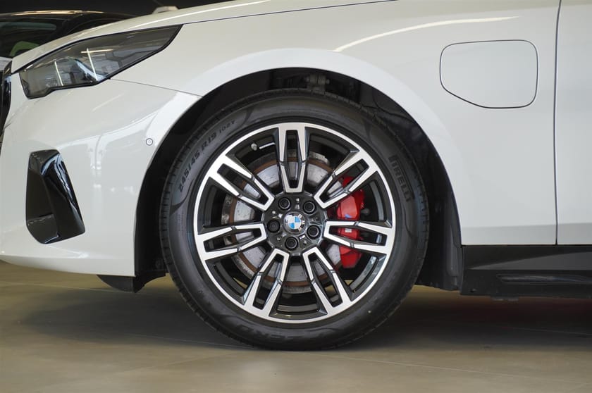 Bild 3 av BMW 530e xDrive Touring M Sport Business Edition
