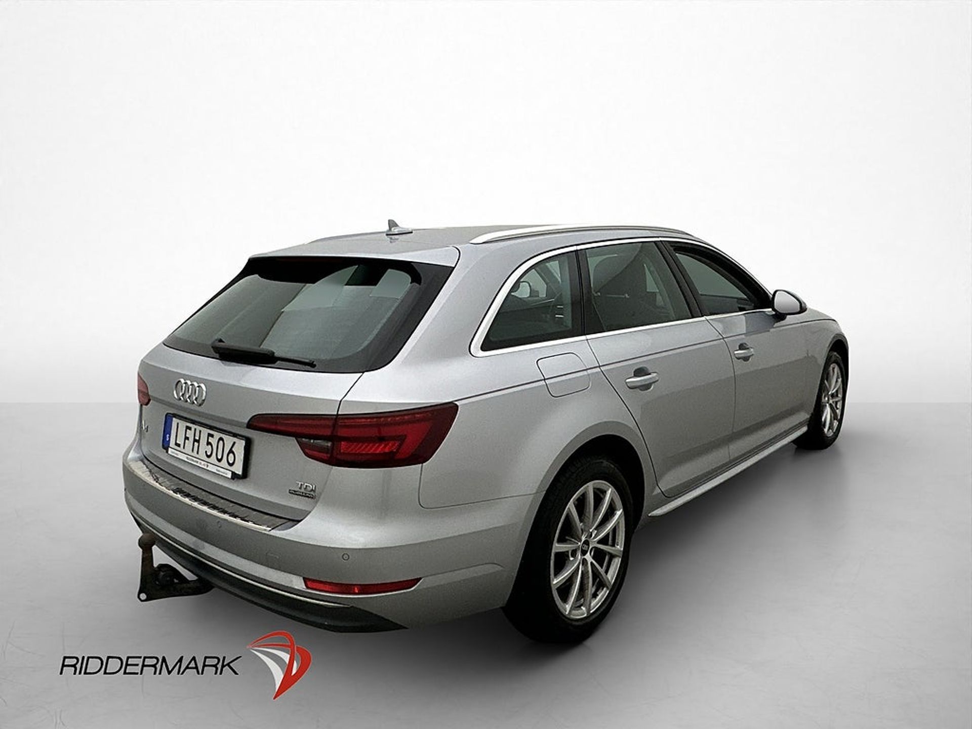Audi A4 2.0 TDI Quattro 190hk Drag 2018, bild 6/10