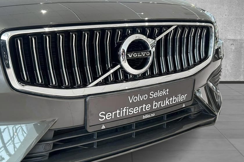 Bilde 3 av Volvo V60 T8 390Hk AWD Inscription, H.Feste, Panorama, App, Navi