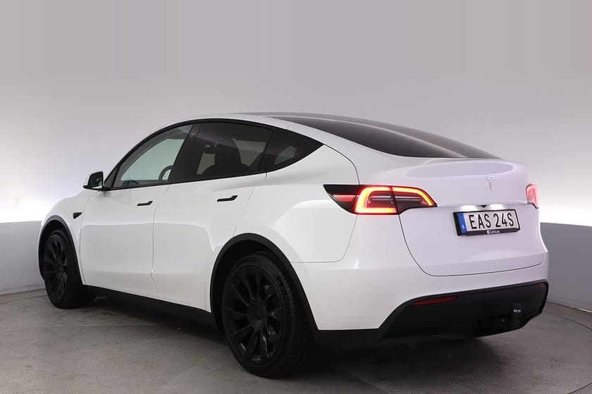 Bild 4 av Tesla Model Y Standard Range RWD