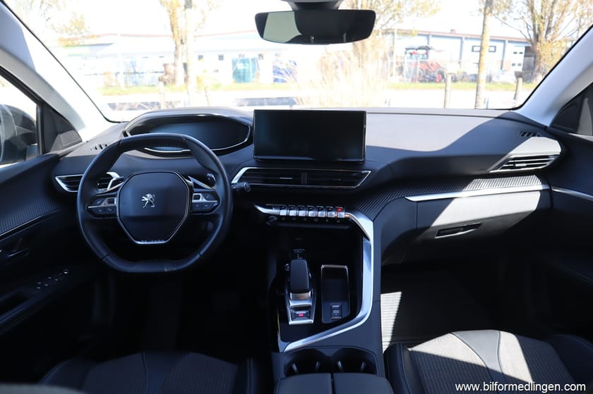 Bild 5 av Peugeot 3008 HYBRID 225 1.6 PureTech Plug-In 225hk Aut Momsbil Navi Drag 1 Ägare