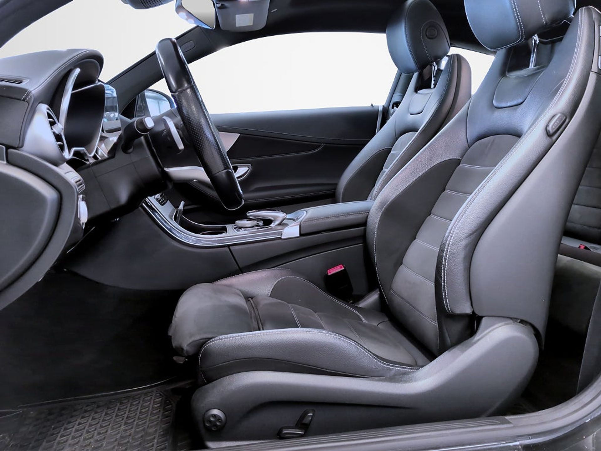 Mercedes-Benz C 2021, bild 7/10