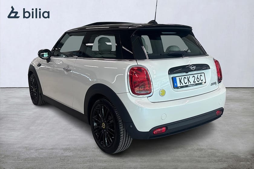 Bild 2 av MINI Cooper SE ELECTRIC / MAXIMISE / H/K / PANORAMA / VÄRMARE