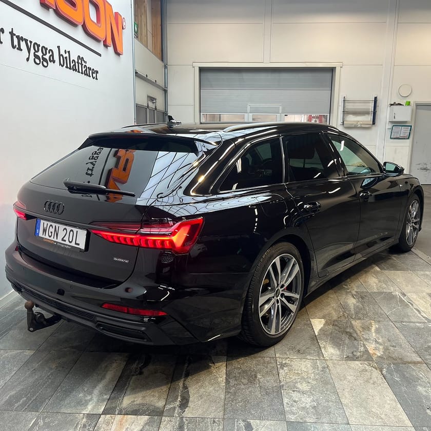 Bild 4 av Audi A6 Avant 55 TFSI e quattro Q S-Line Bang & Olufsen Cockpit Drag