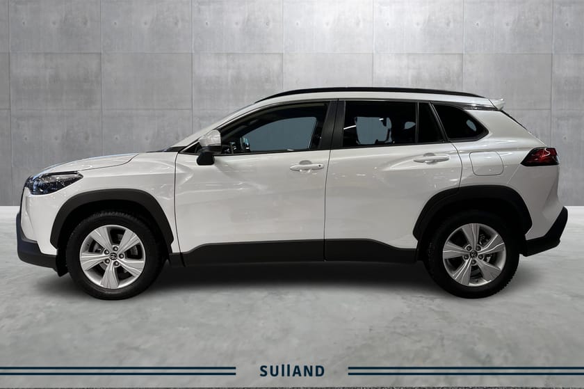 Bilde 2 av Toyota Corolla Cross Hybrid AWD-i ACTIVE TECH, PEARL WHITE, AWD, RENTEKAMPANJE
