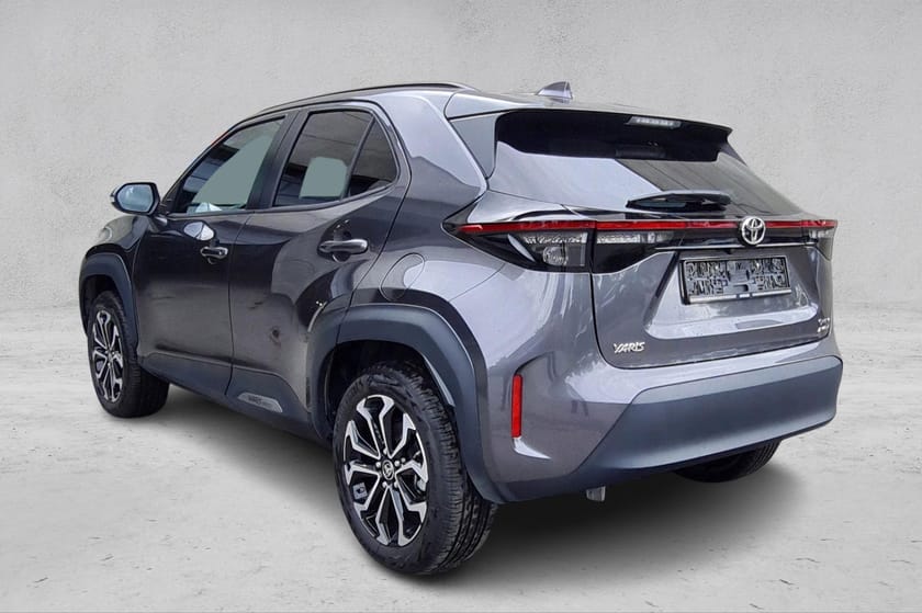 Bilde 3 av Toyota Yaris Cross Hybrid 115 AWD-i Active - LED - Adaptiv cruise - Ryggekam.