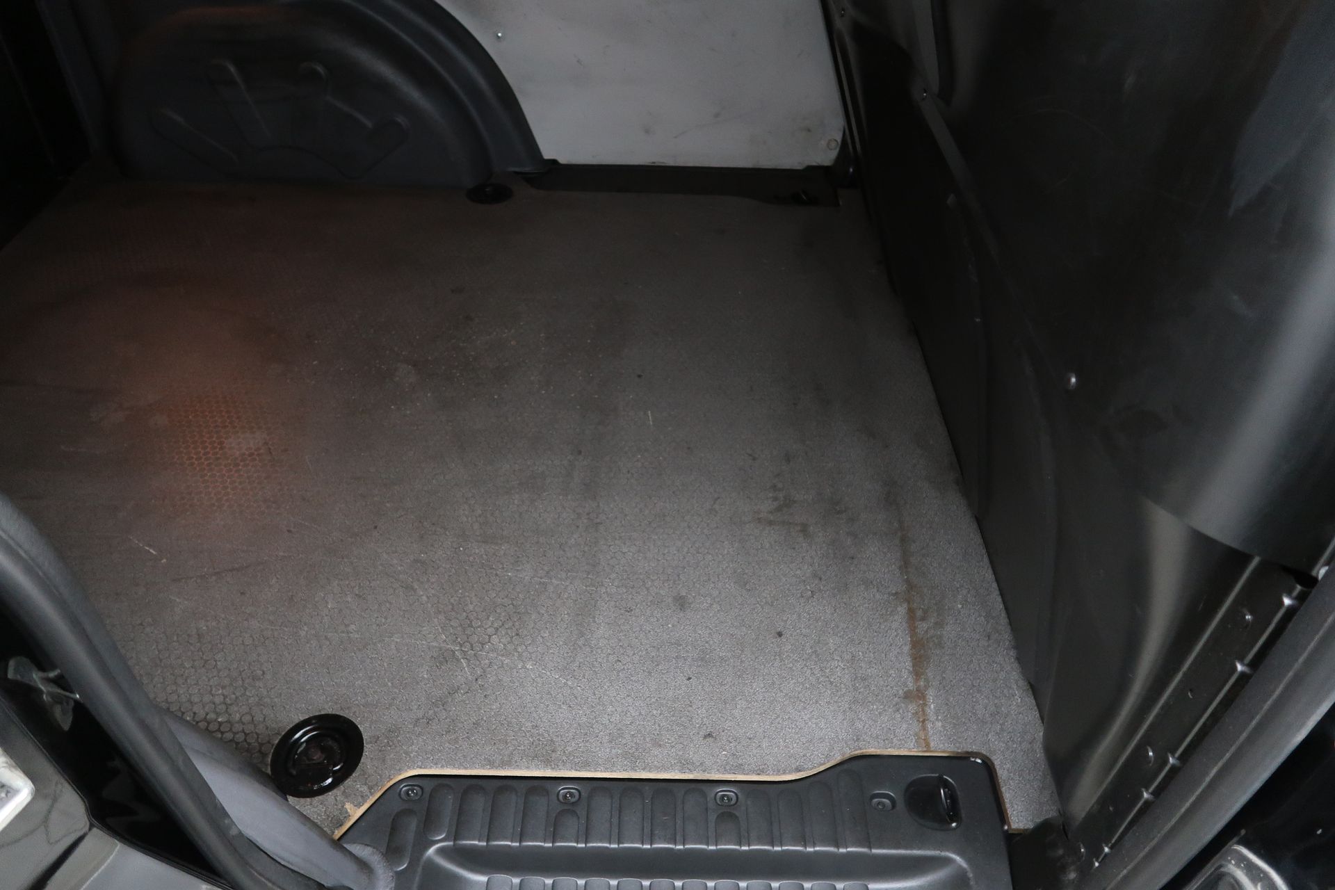 Nissan NV250 2.0t 1.5 dCi 95hk 2021, bild 5/10