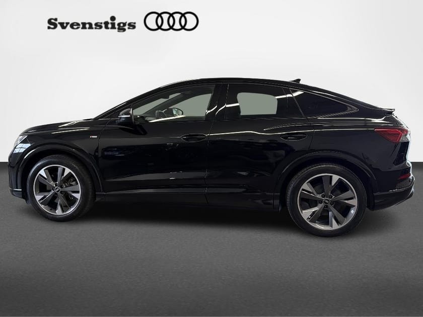 Bild 4 av Audi Q4 40 Sportback e-tron S-line Panorama