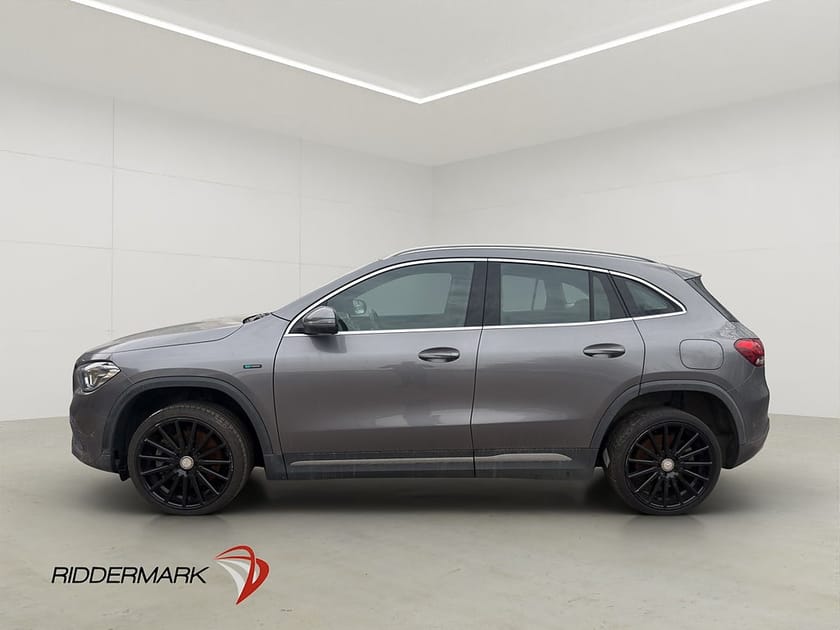 Bild 2 av Mercedes-Benz GLA 250 e 218hk Advance Plus Wide Kamera Drag