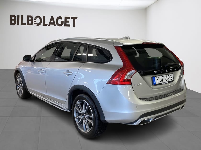Bild 3 av Volvo V60 Cross Country D4 AWD Bus Adv Summum