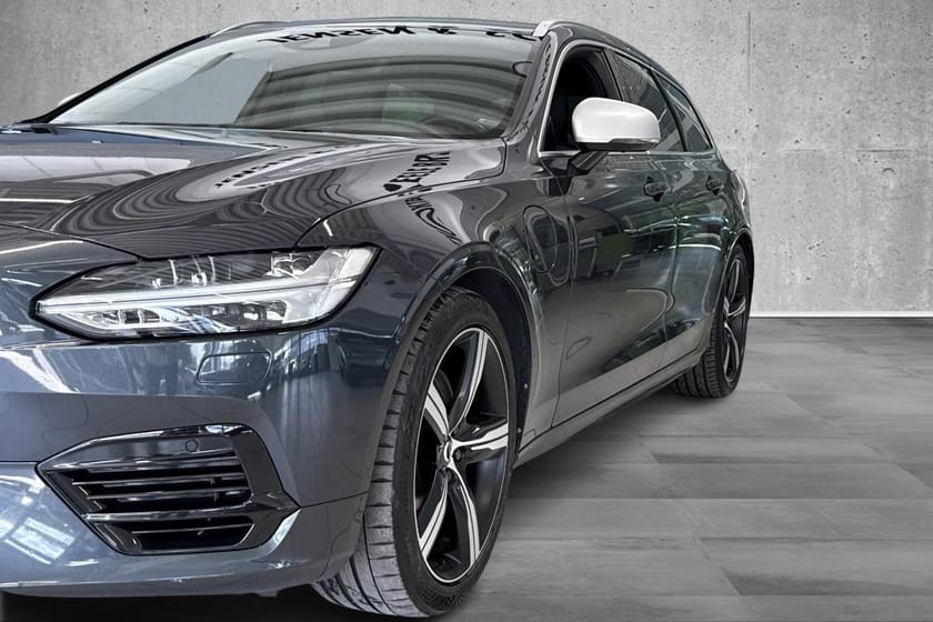 Bilde 4 av Volvo V90 T8 AWD Twin E. R-Design 390hk. HUD, VOC, 360, Soltak.