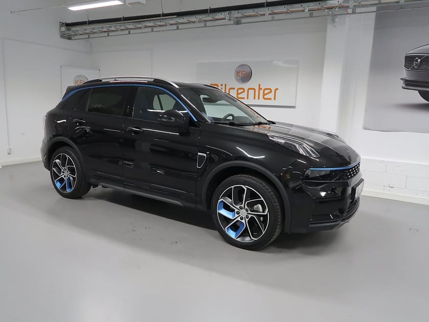 Bild 4 av Lynk & Co 01 PHEV V-Däck ingår 360°-Infinity-Pano-Elstol-Navi-CarPla